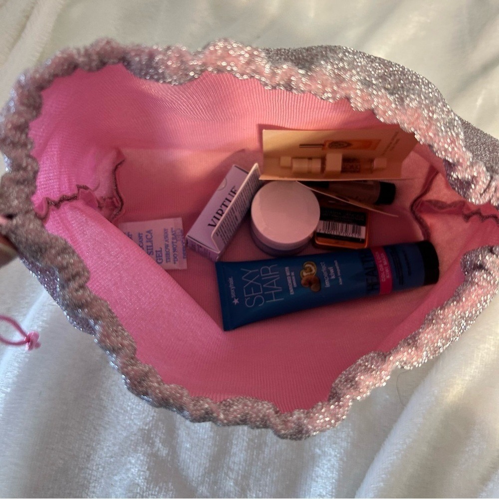 Travel size random toiletries. New in bag. - Picture 14 of 15
